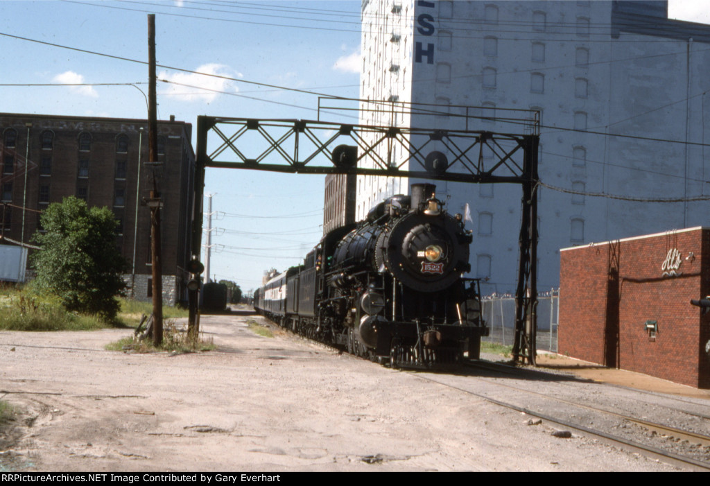 SLSF 4-8-2 #1522 - Frisco